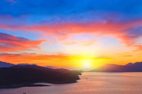 壮美晚霞下的大海 壮美晚霞下的大海