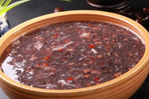 红枣黑米羹 (1)
