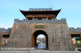 大气的乌喇德胜古门全景