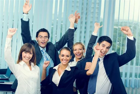 微笑的商务团队高清图片素材