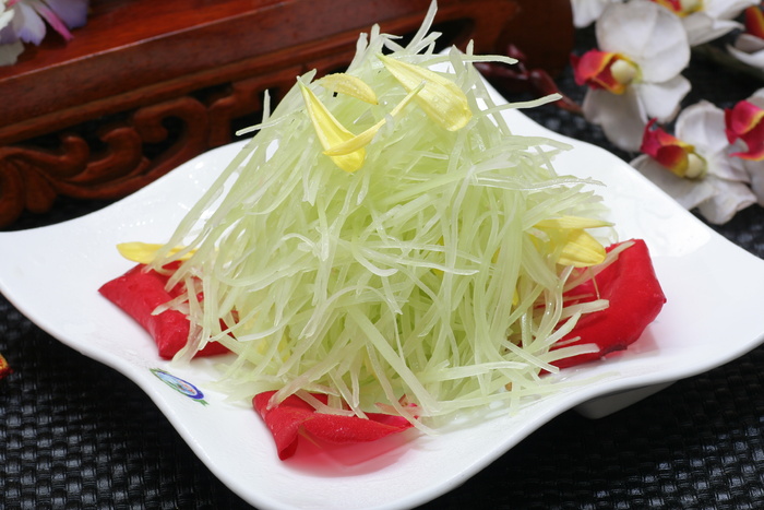 花香青笋