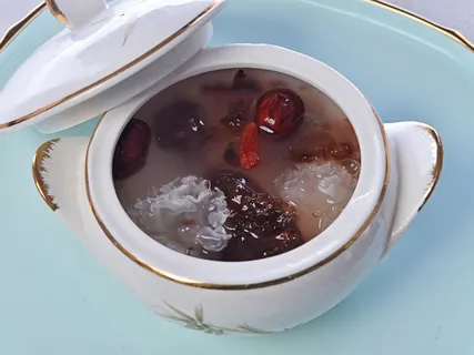 滋补雪梨桃胶 滋补雪梨桃胶
