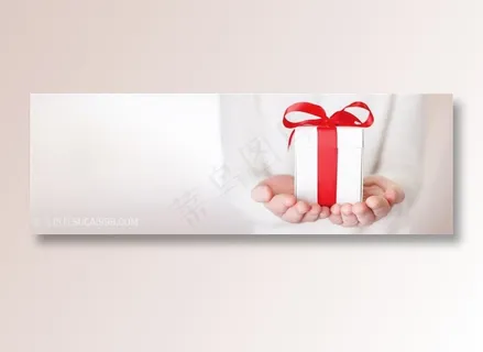 手捧礼物的手势特写高清
