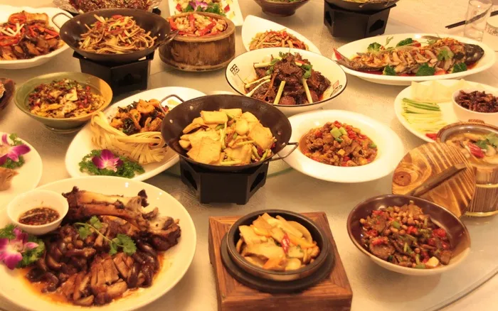 丰盛的年夜饭图片-第3张