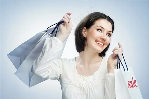 双手拎着购物袋的短发外国美女 双手拎着购物袋的短发外国美女