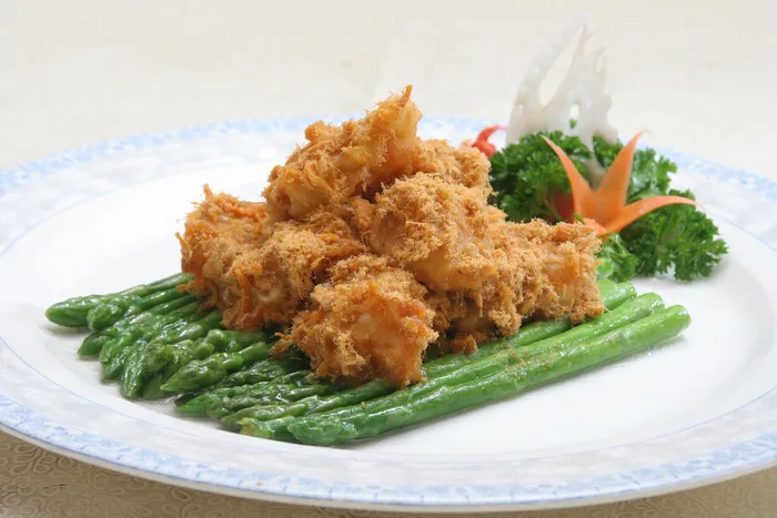 御笔肉松虾球   68元