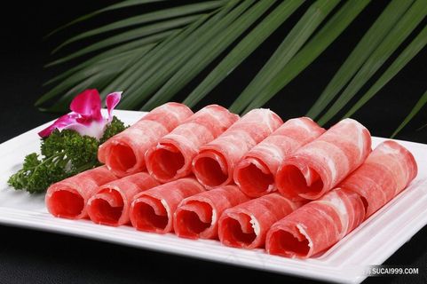 高清新鲜高级牛肉片火锅配菜图片