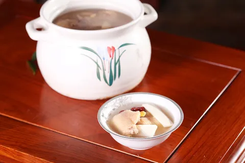 怀山药煨土鸡 (7)