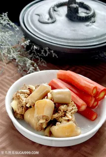 天麻牛尾锅的美食图片