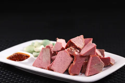 L02479大块牛肉 (1) L02479大块牛肉 (1)