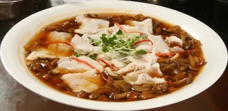 滑仔蘑烩鱼片 32元