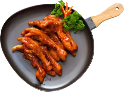 锅里的香辣鸡爪