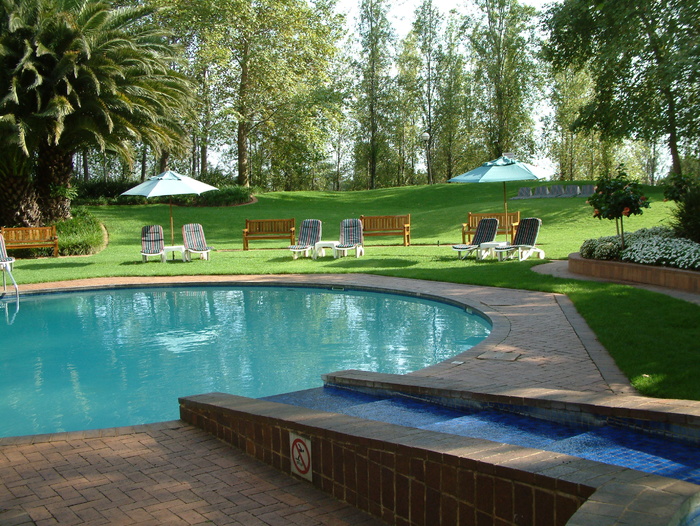 别墅私人游泳池