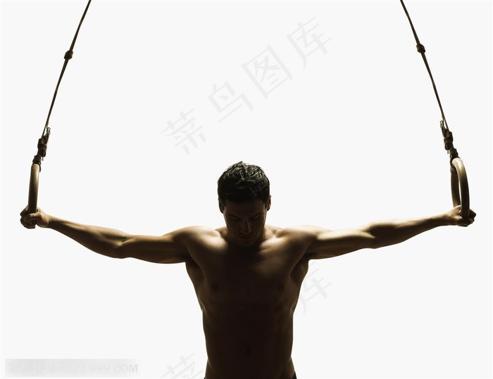 锻炼保健-练臂力的男人