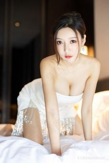 **美女成人*写真流出