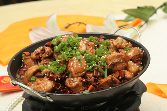 干锅鸡块 22元