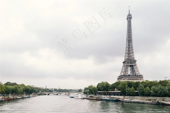 法国旅游摄影艾菲尔铁塔图片