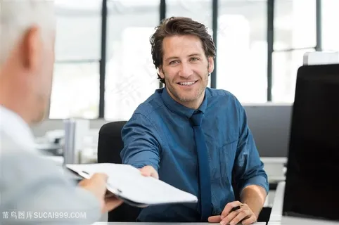 递文件的商务人士高清图片 递文件的商务人士高清图片