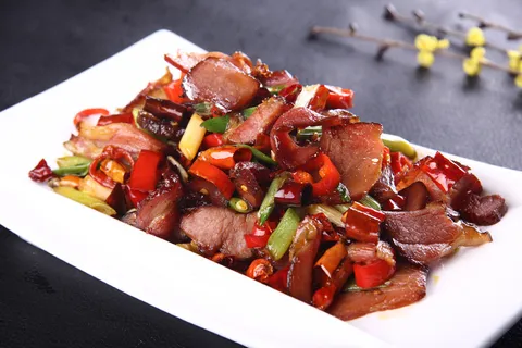 干煸腊肉33 干煸腊肉33