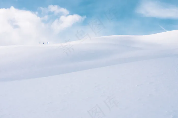 雪坡风景壁纸图片