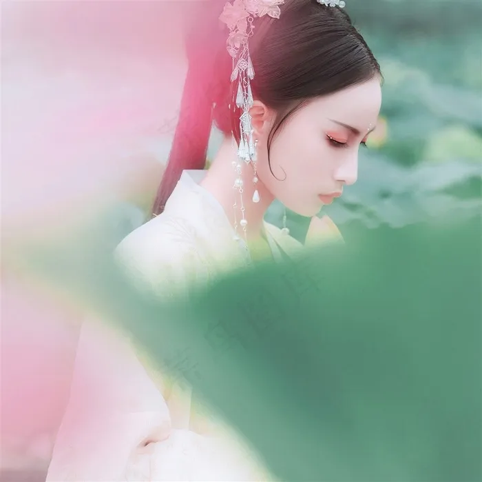 梦幻般古装美女图片