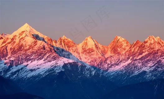 唯美的山林胡泊美景高清素材图片 唯美的山林胡泊美景高清素材图片
