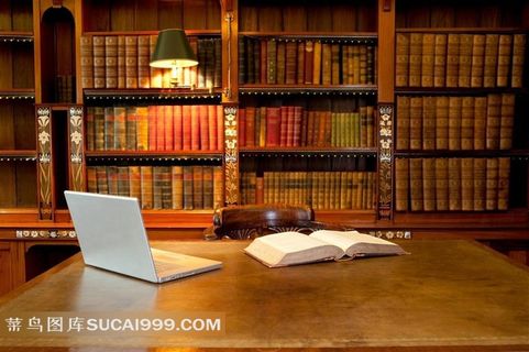 书房书桌一角图片素材