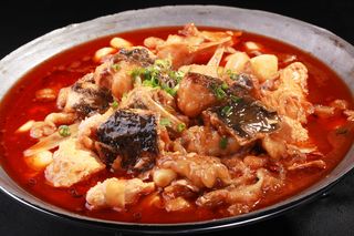 信阳鱼头焗鱼杂 (1)