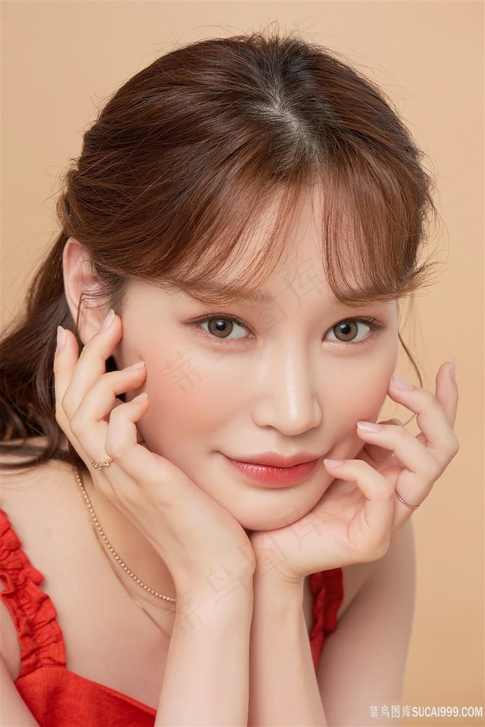 化妆品模特美容