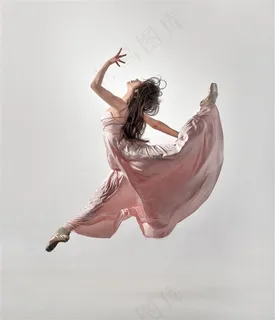 穿粉红色舞服的现代舞美女图片