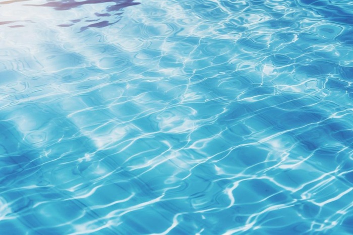 创意清凉泳池节气背景