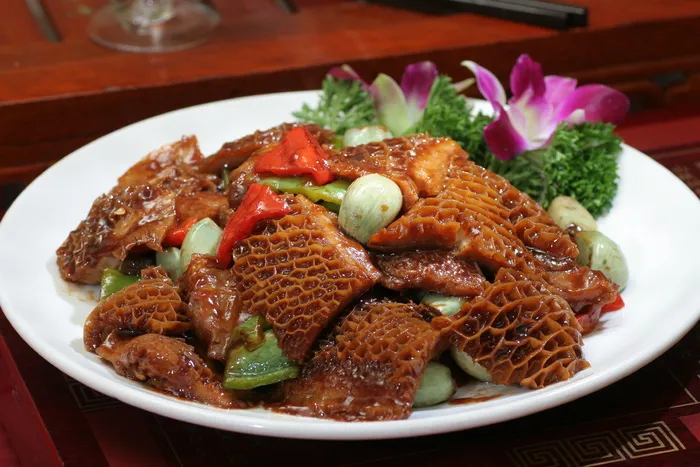 腊八蒜烧金钱肚 (1)