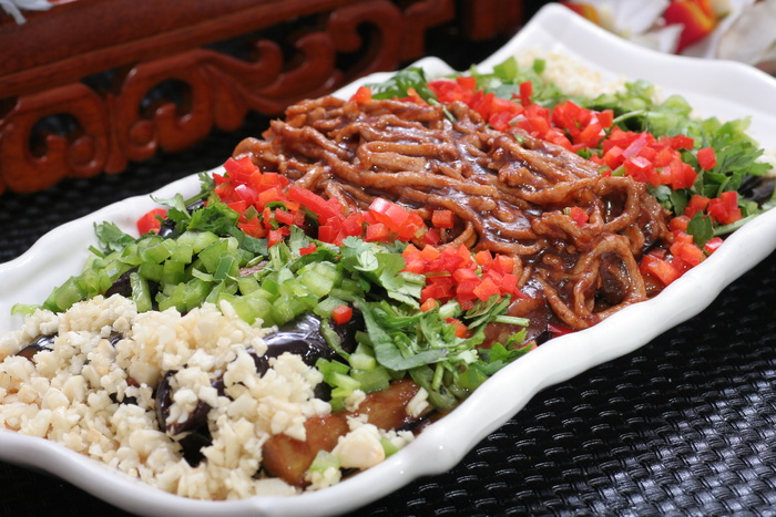 肉丝扒长茄