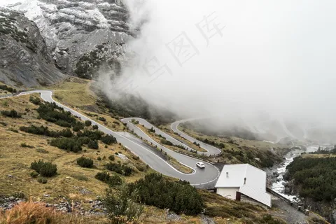 山上高速公路图片 山上高速公路图片
