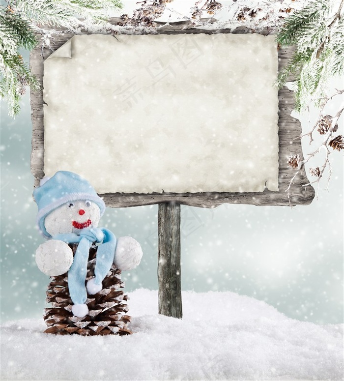 雪堆上的老旧公告板海报背景