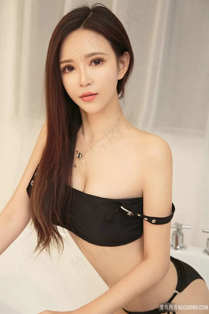 洛奚超清*性感女神大胆写真图片