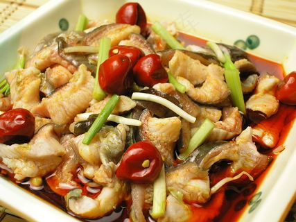 2467汤粉鲢鱼