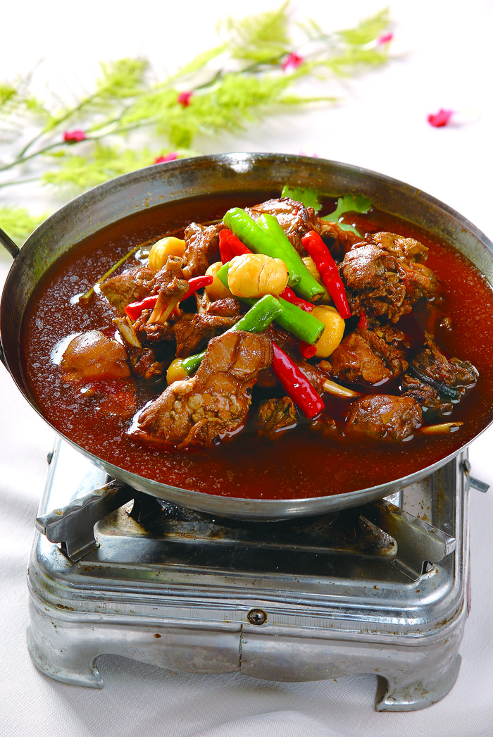 干锅美食焖锅湘菜麻辣香辣纸锅干锅野山兔