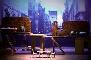 话剧推销员之死舞美设计效果图