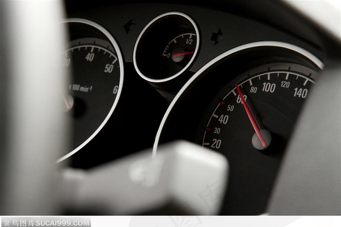 私家汽车内部汽车仪表面板