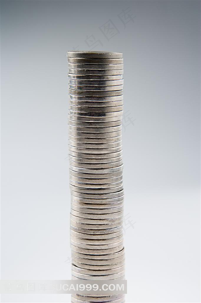 排放一堆的硬币