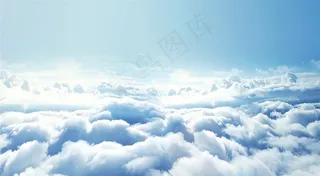 高空下的蓝天白云