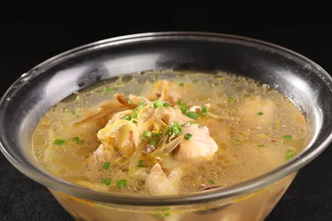 黄花菜炖土鸡 (2)