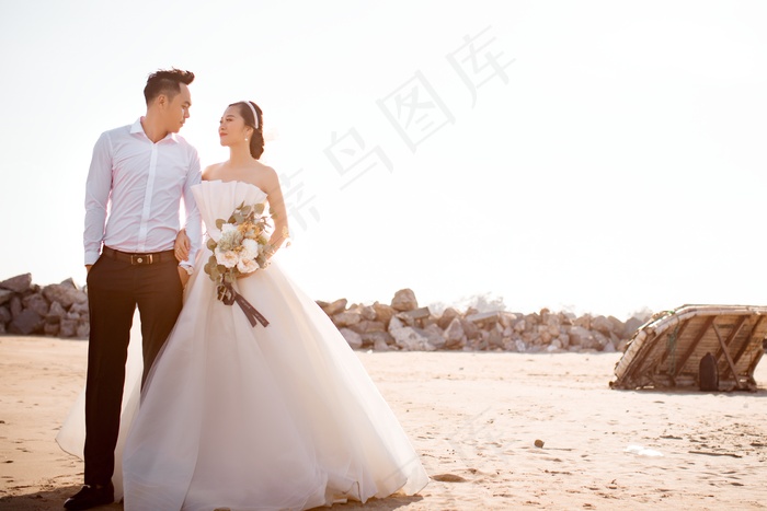 中国情侣婚纱图片