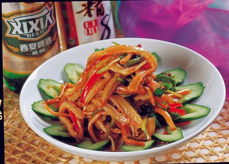 96LC-597茶树菇拌牛肚