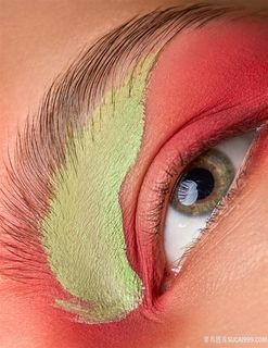 化妆品模特美容