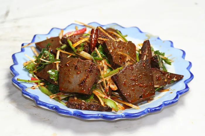 47麻辣驴干  髙建明驴肉火锅