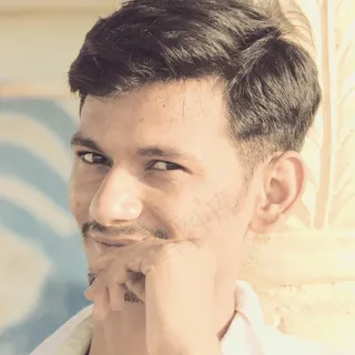 成熟稳重男人头像图片