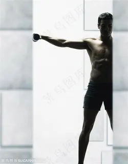 锻炼保健-健身的男人