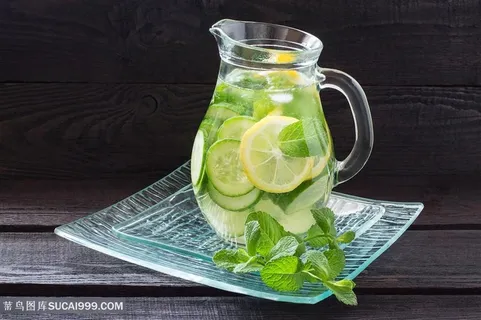 美味的柠檬汁高清图片 美味的柠檬汁高清图片